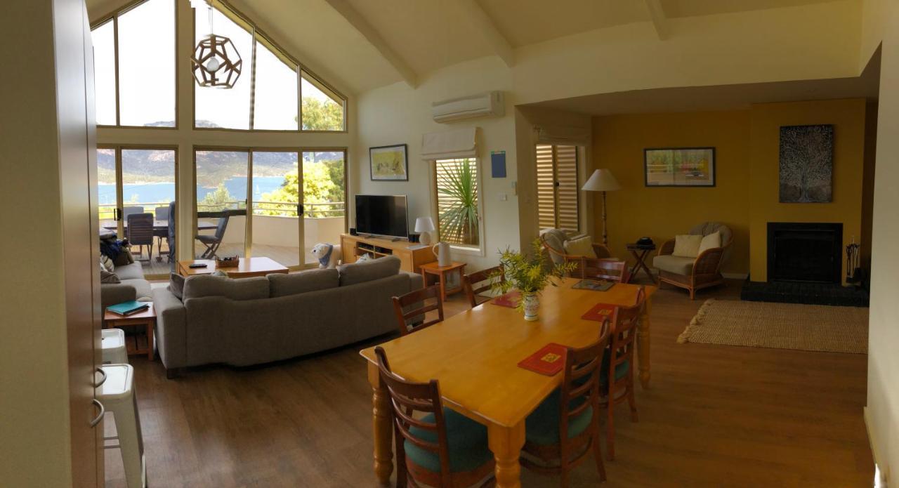 Freycinet Beach House كولز باي المظهر الخارجي الصورة